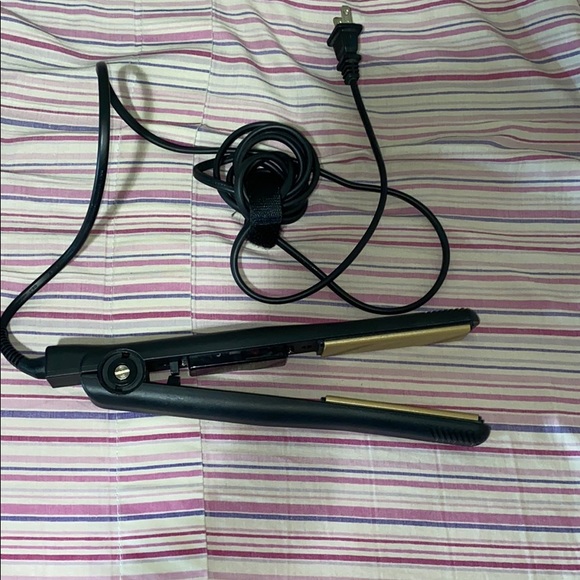 Hot tools hair straightener 1” - Picture 1 of 3